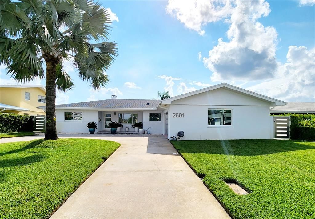 For Sale: $1,629,900 (3 beds, 3 baths, 2380 Square Feet)