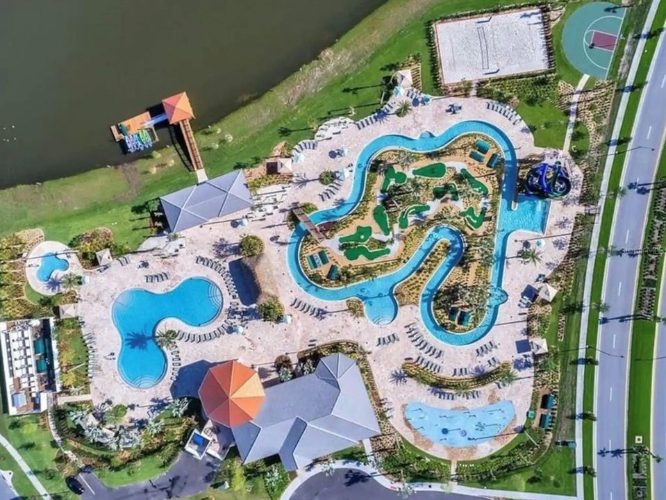 合同活跃: $2,995 (5 贝兹, 4 浴室, 2168 平方英尺)