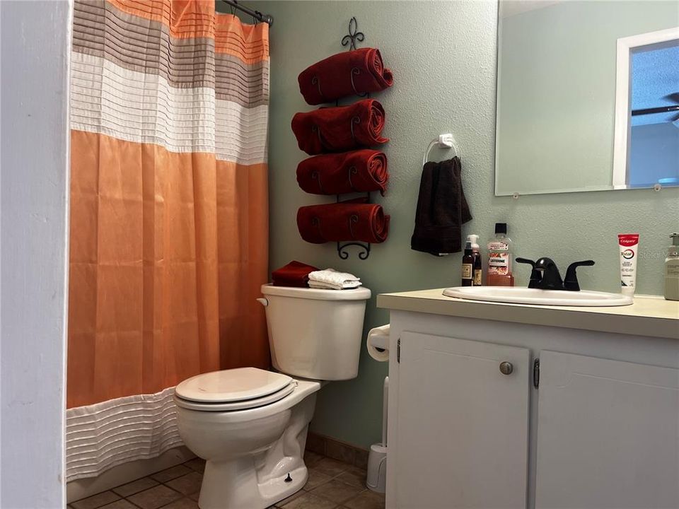 For Sale: $319,000 (4 beds, 2 baths, 1808 Square Feet)