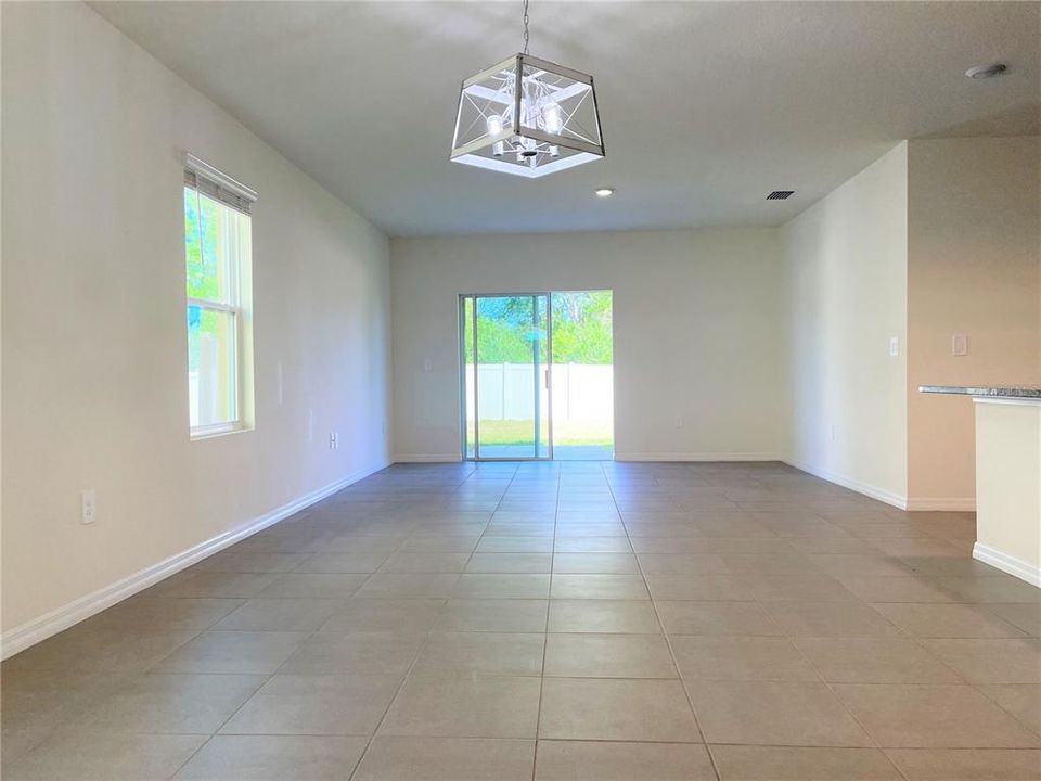 For Rent: $3,200 (5 beds, 3 baths, 2447 Square Feet)