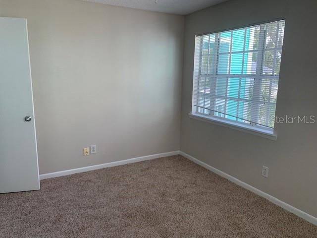 Active With Contract: $1,500 (2 beds, 2 baths, 897 Square Feet)