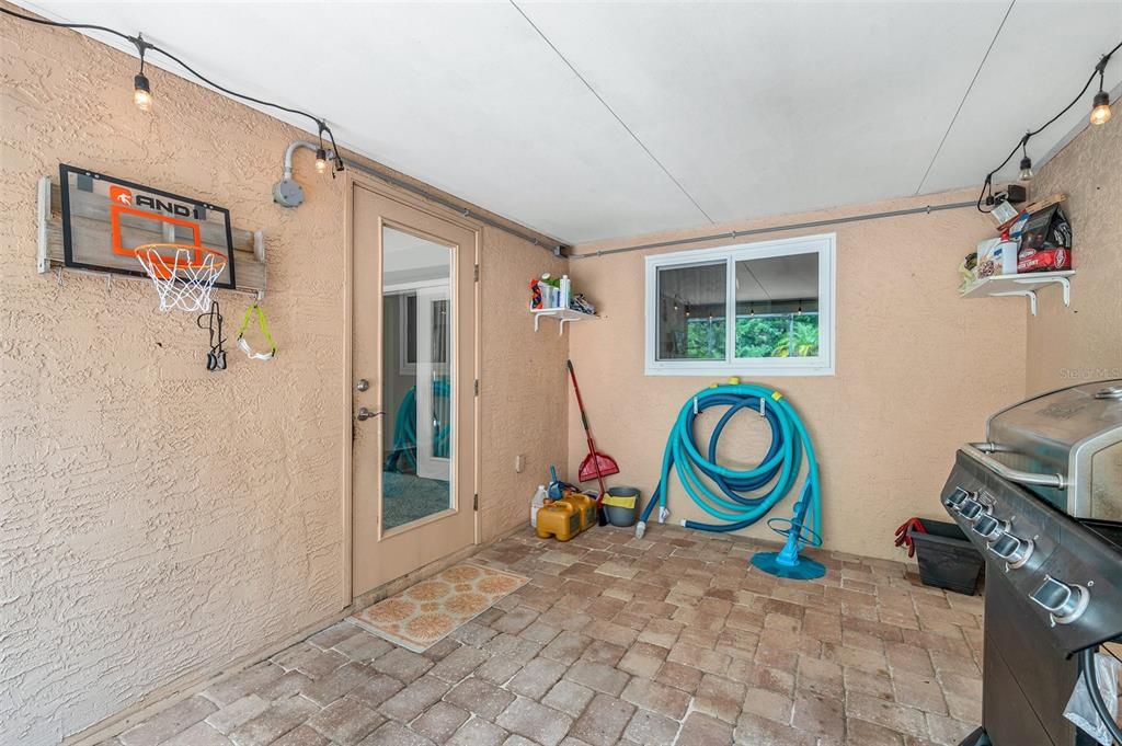 For Sale: $475,000 (3 beds, 2 baths, 1788 Square Feet)