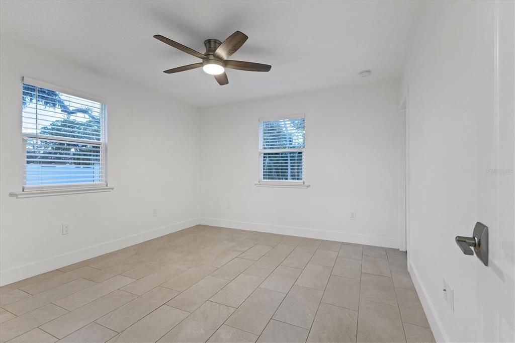 Guest bedroom