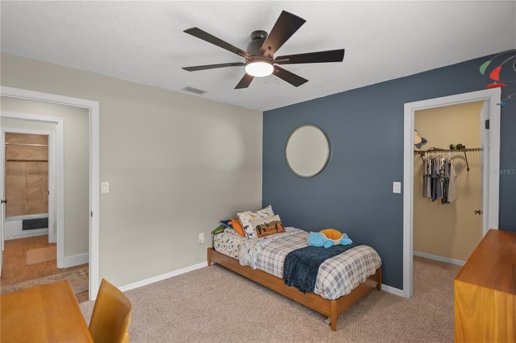 Active With Contract: $365,000 (3 beds, 2 baths, 1751 Square Feet)