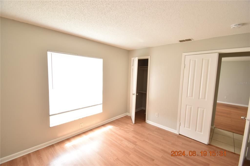 For Rent: $1,195 (2 beds, 1 baths, 705 Square Feet)