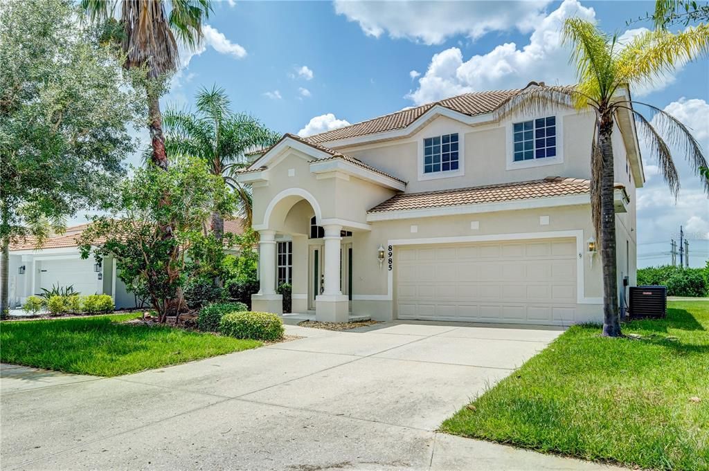 Active With Contract: $3,500 (4 beds, 3 baths, 2909 Square Feet)