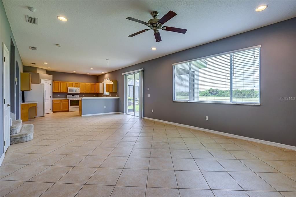 Active With Contract: $3,500 (4 beds, 3 baths, 2909 Square Feet)