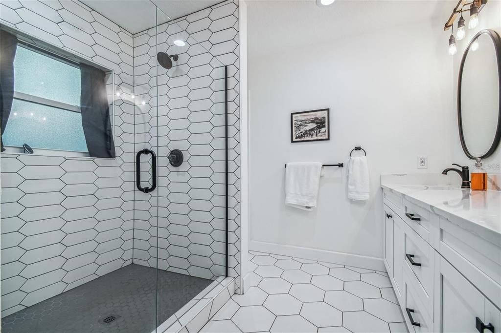 Active With Contract: $4,000 (3 beds, 2 baths, 1695 Square Feet)