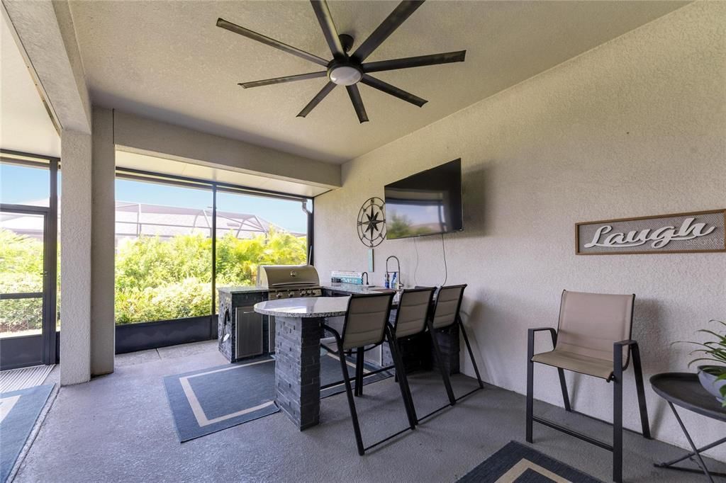 Active With Contract: $600,000 (4 beds, 3 baths, 2617 Square Feet)