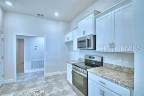 Active With Contract: $395,400 (4 beds, 3 baths, 2508 Square Feet)