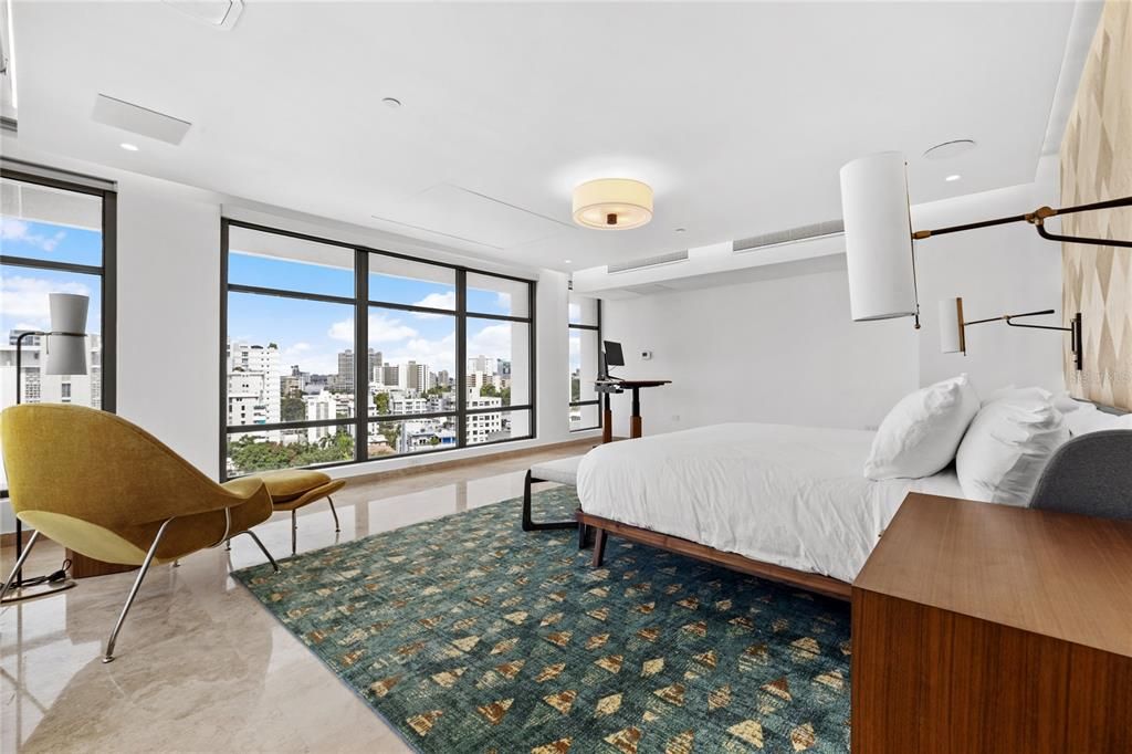 For Sale: $4,950,000 (2 beds, 2 baths, 4475 Square Feet)