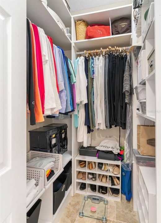 walk in closet