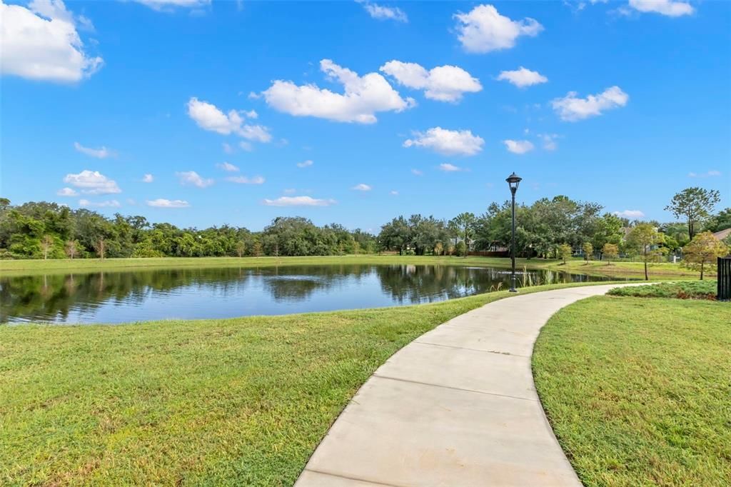 For Sale: $340,000 (3 beds, 2 baths, 1581 Square Feet)