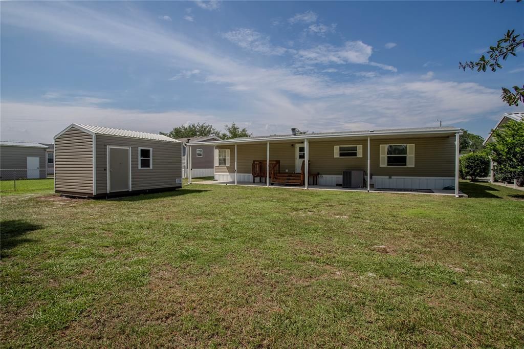 Active With Contract: $265,000 (3 beds, 2 baths, 1404 Square Feet)