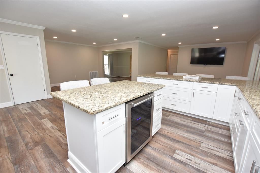 Active With Contract: $500,000 (4 beds, 3 baths, 2636 Square Feet)