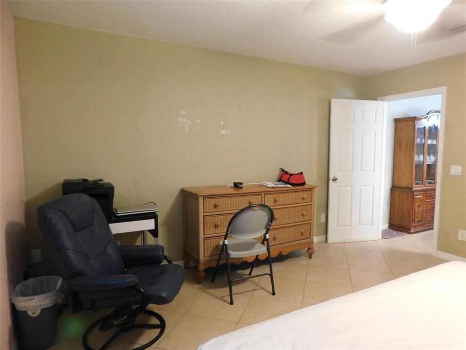 SE BEDROOM