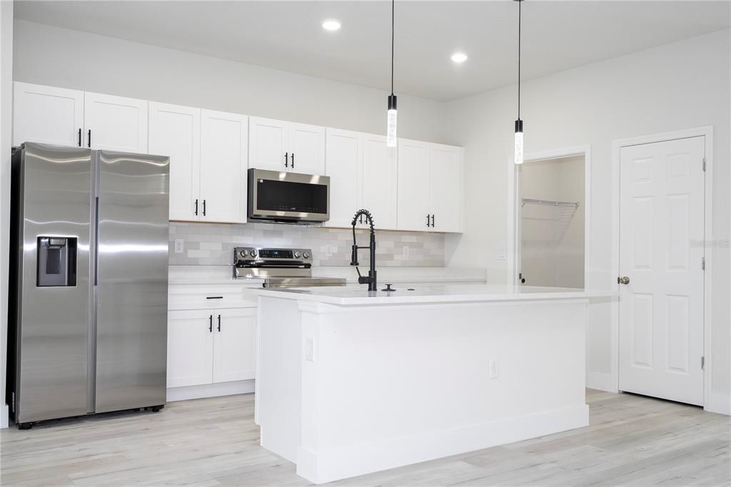 Active With Contract: $305,000 (4 beds, 2 baths, 1765 Square Feet)