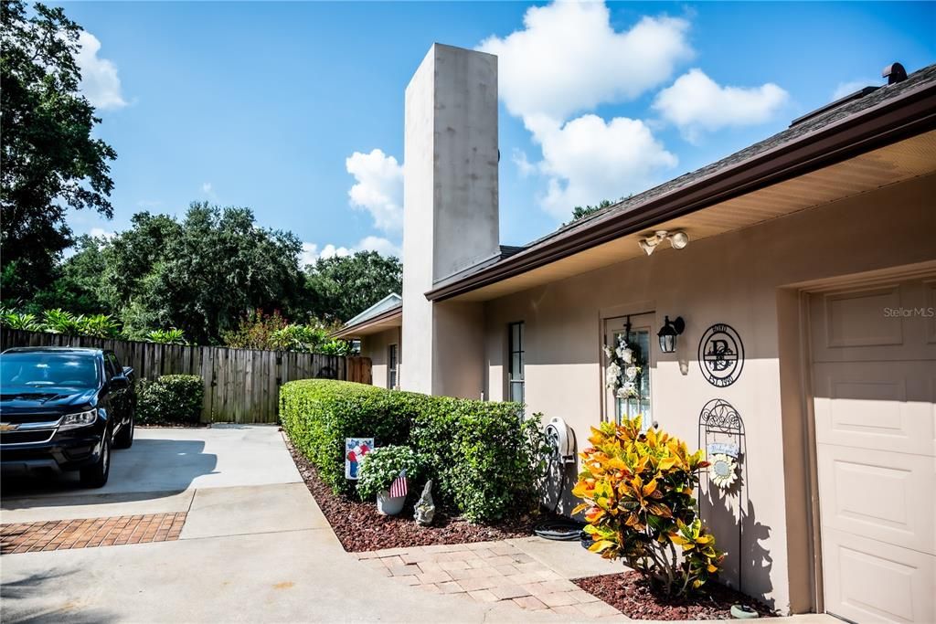 For Sale: $765,000 (4 beds, 2 baths, 2842 Square Feet)