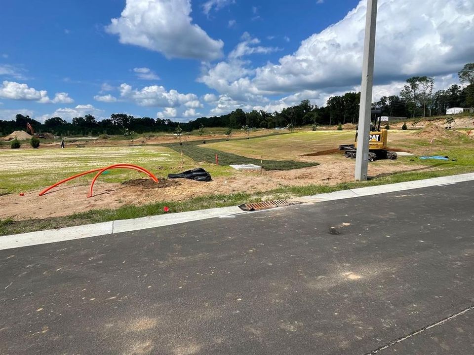Vendido Recientemente: $2,928,000 (0.14 acres)