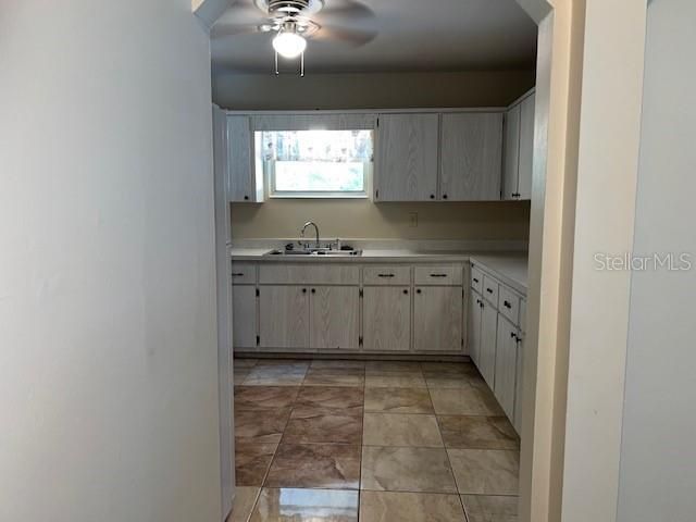 For Sale: $152,000 (1 beds, 1 baths, 720 Square Feet)