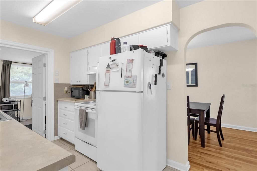 For Sale: $465,000 (3 beds, 2 baths, 1244 Square Feet)