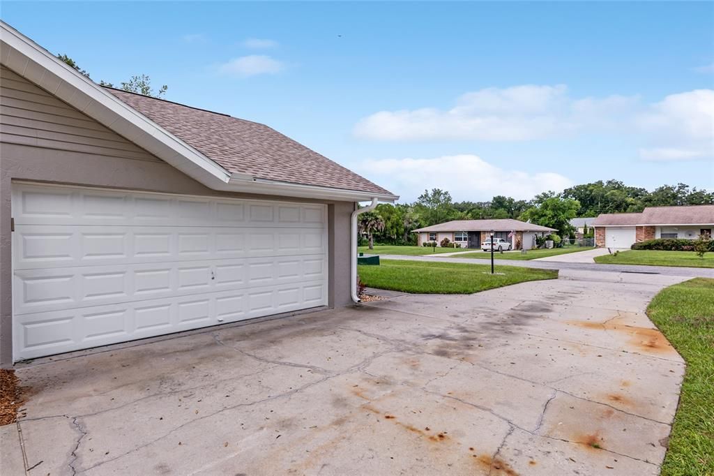 For Sale: $355,000 (3 beds, 2 baths, 1824 Square Feet)