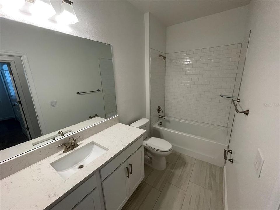 For Rent: $2,499 (4 beds, 2 baths, 2145 Square Feet)