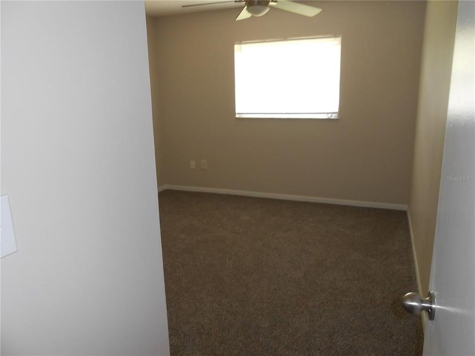 For Rent: $1,650 (2 beds, 1 baths, 989 Square Feet)