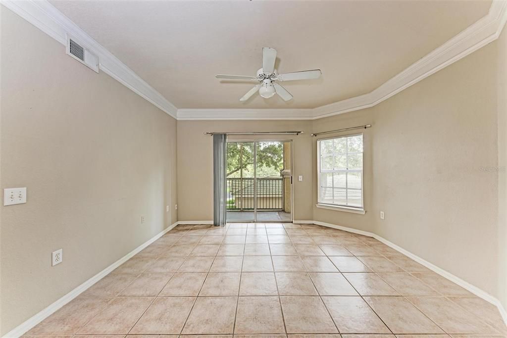 For Sale: $259,000 (2 beds, 2 baths, 1164 Square Feet)