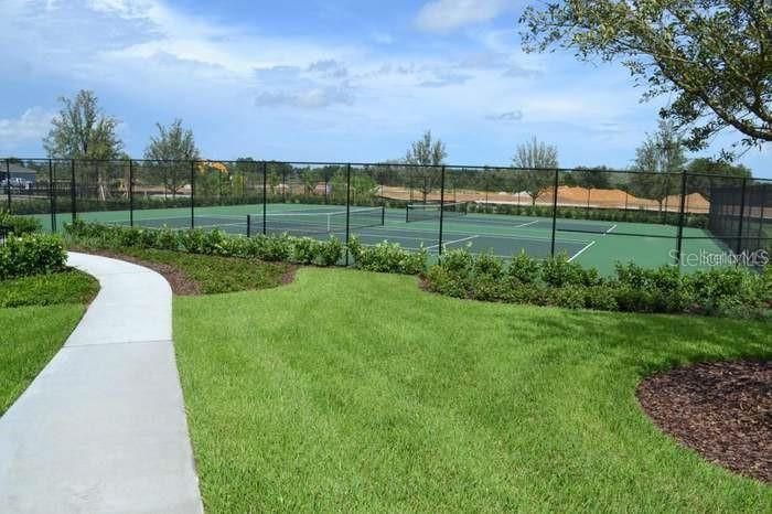 Community tennis courts