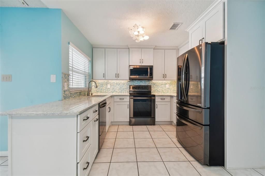 For Sale: $485,000 (4 beds, 2 baths, 2053 Square Feet)