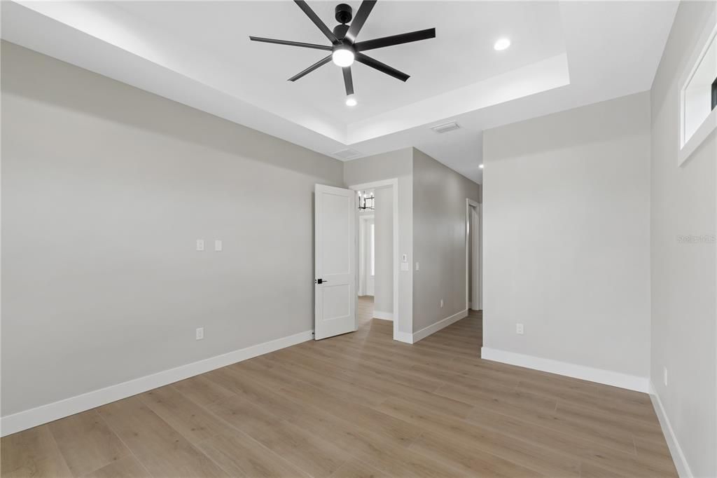 Active With Contract: $875,000 (3 beds, 2 baths, 2133 Square Feet)