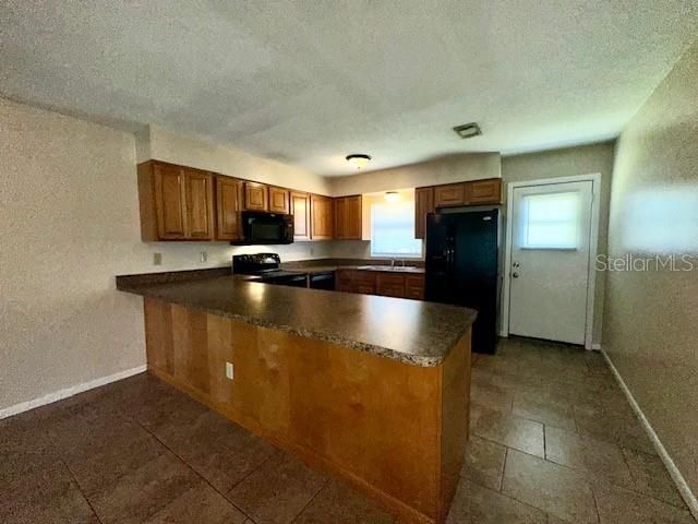 For Rent: $1,349 (2 beds, 1 baths, 1044 Square Feet)