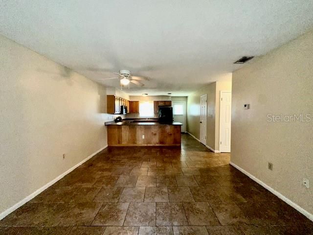 For Rent: $1,349 (2 beds, 1 baths, 1044 Square Feet)