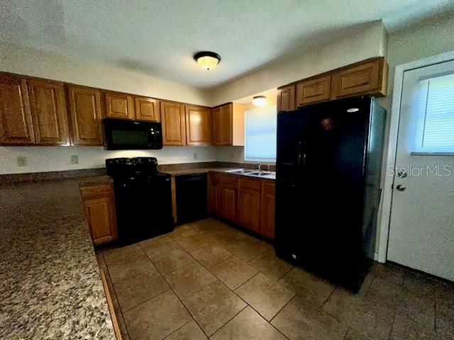 For Rent: $1,349 (2 beds, 1 baths, 1044 Square Feet)