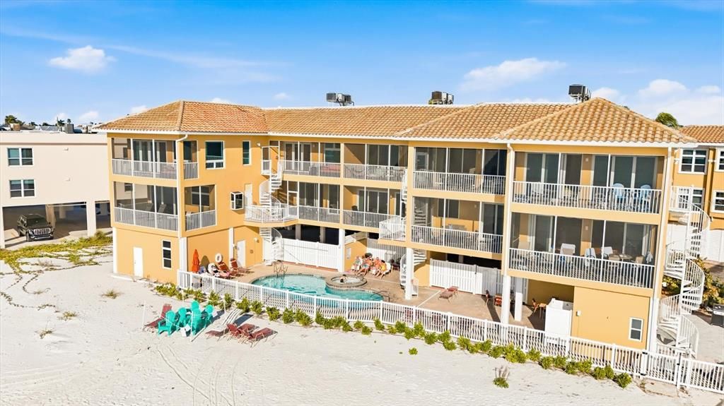 На продажу: $1,599,000 (3 спален, 2 ванн, 1212 Квадратных фут)