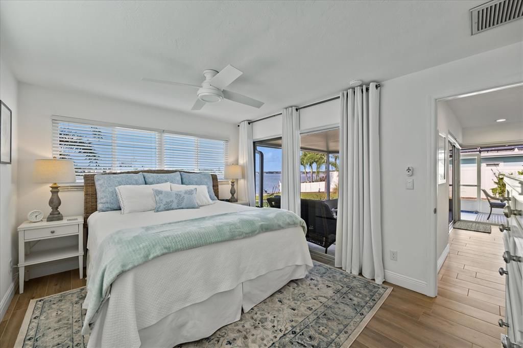 Active With Contract: $1,325,000 (3 beds, 2 baths, 1452 Square Feet)