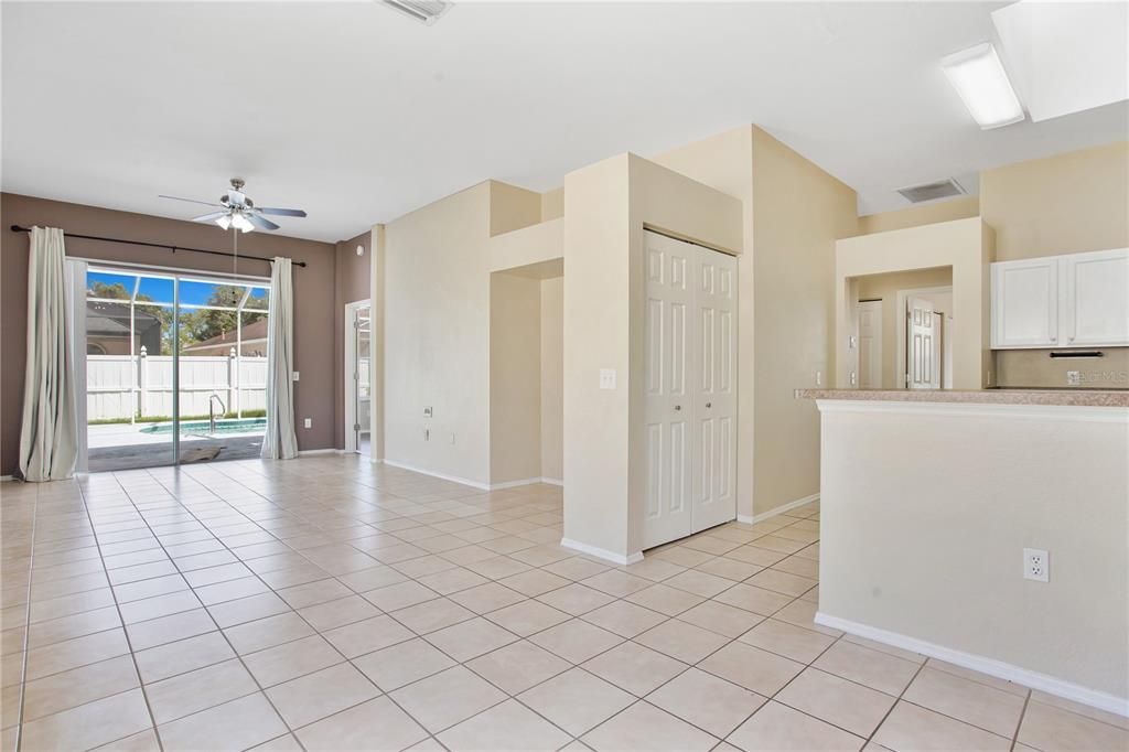 For Sale: $499,900 (3 beds, 2 baths, 1909 Square Feet)