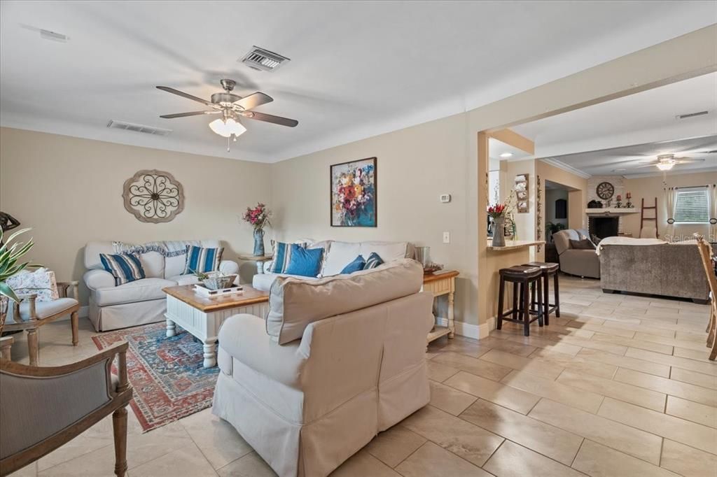 Active With Contract: $699,000 (4 beds, 3 baths, 2270 Square Feet)