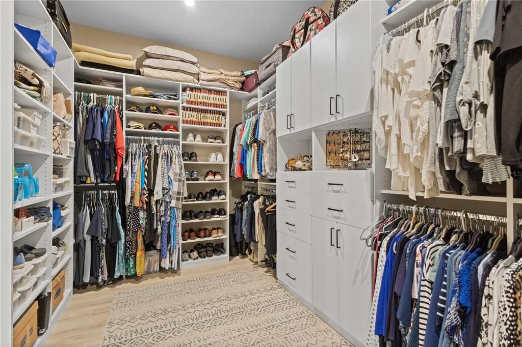 custom closets