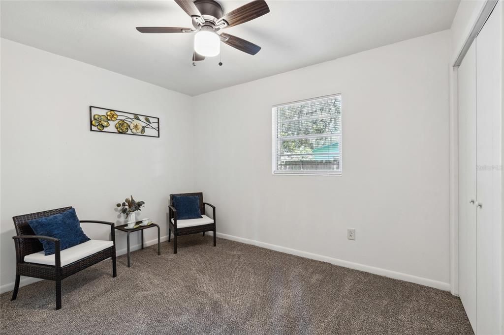 Active With Contract: $197,500 (3 beds, 2 baths, 1117 Square Feet)