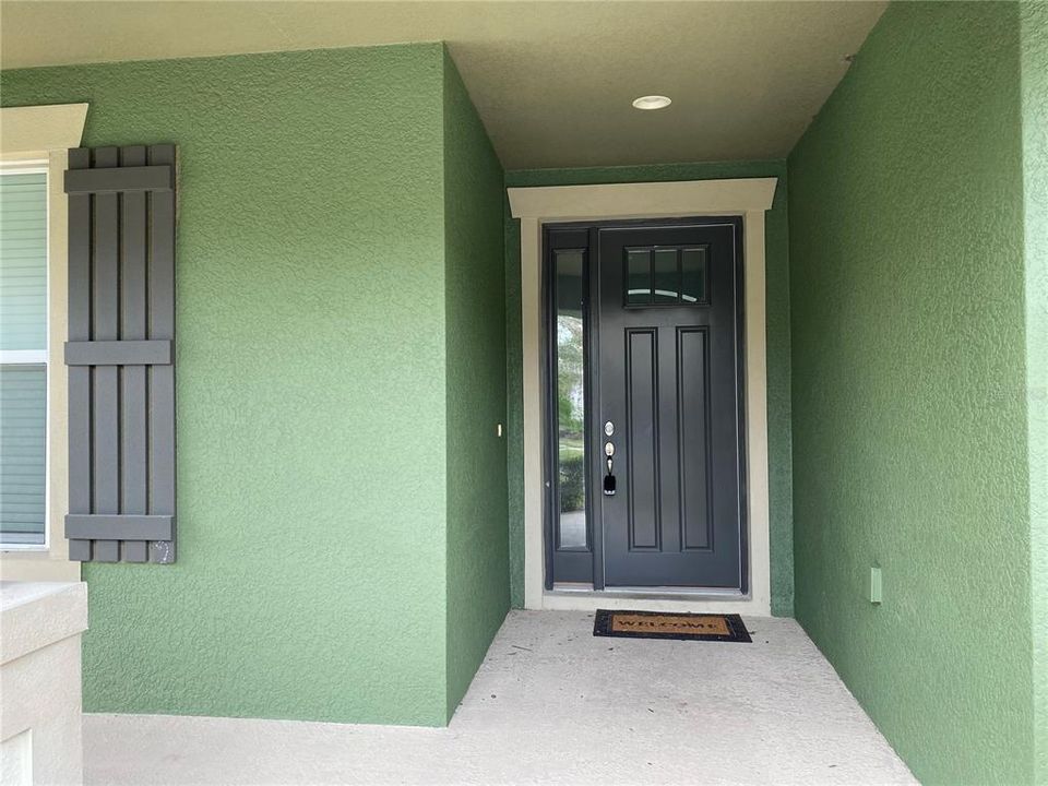 For Rent: $2,975 (3 beds, 2 baths, 2072 Square Feet)