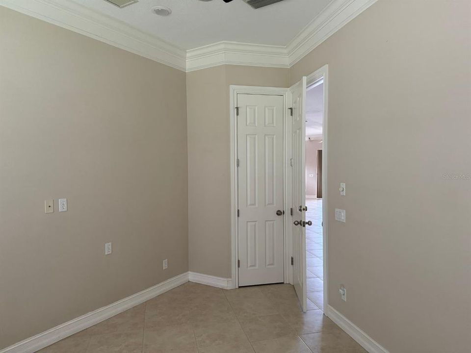 Bonus room with closet