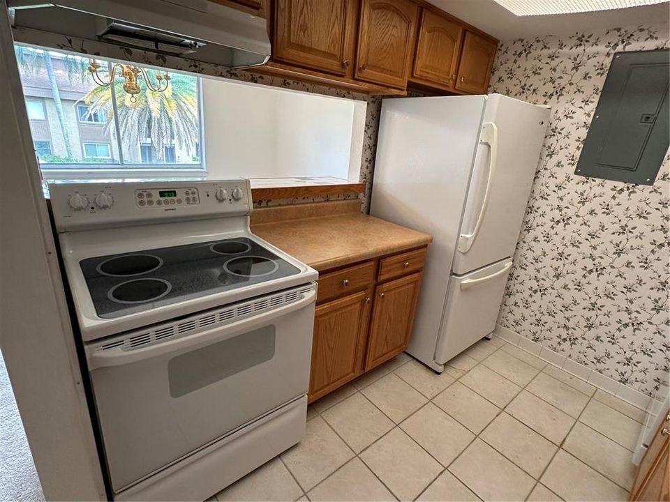 For Rent: $1,550 (2 beds, 2 baths, 1038 Square Feet)