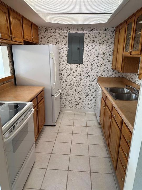 For Rent: $1,550 (2 beds, 2 baths, 1038 Square Feet)