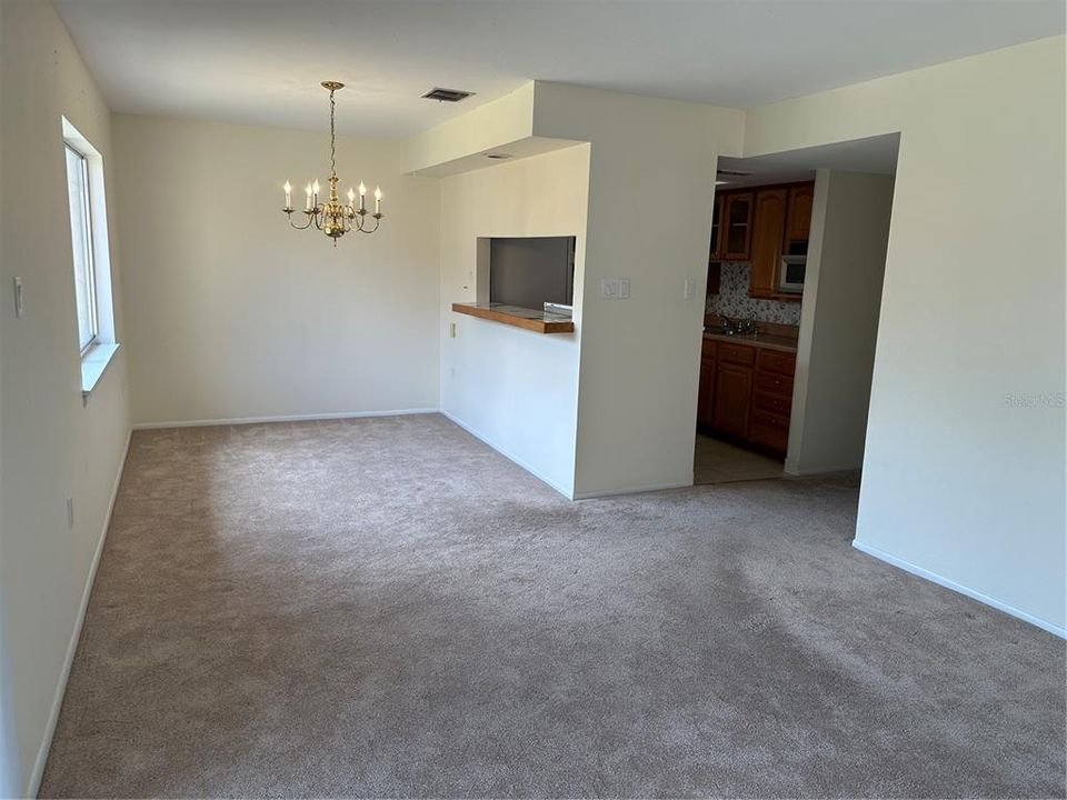 For Rent: $1,550 (2 beds, 2 baths, 1038 Square Feet)