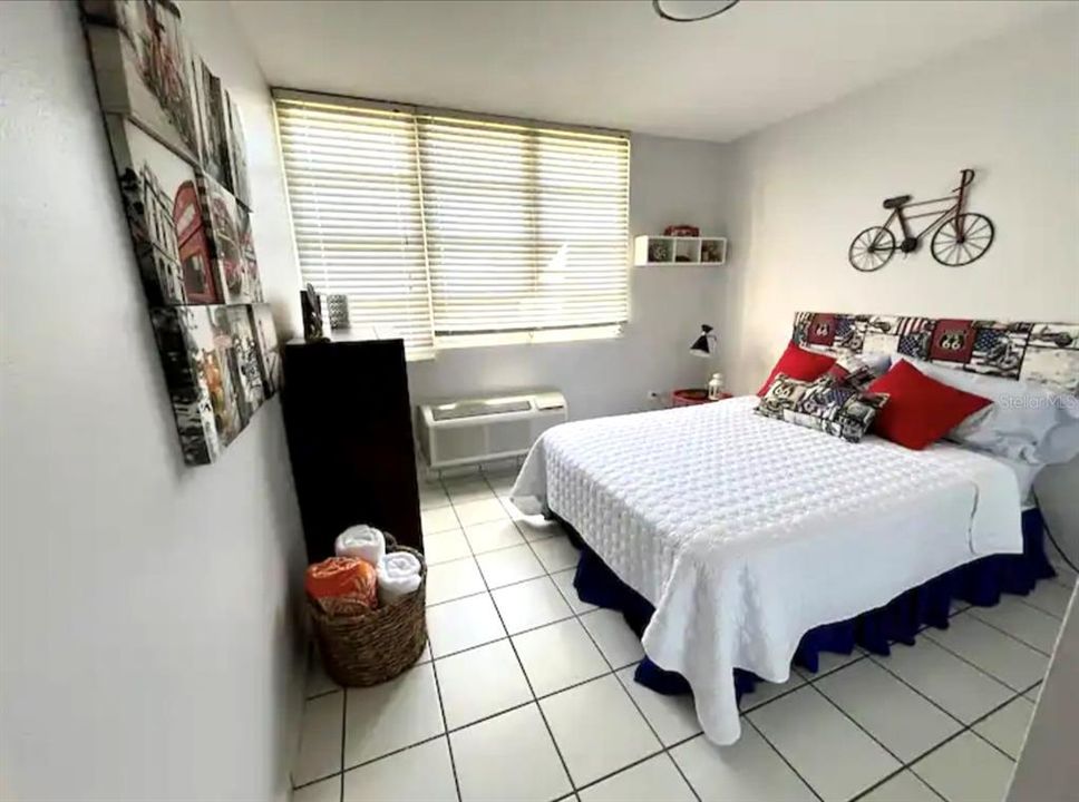 En Venta: $249,900 (3 camas, 2 baños, 0 Pies cuadrados)