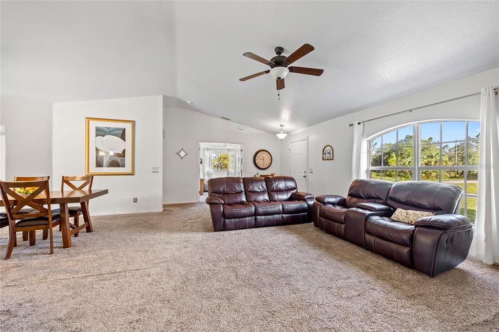 Active With Contract: $429,900 (3 beds, 2 baths, 1562 Square Feet)