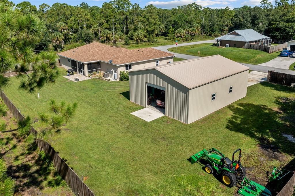 Active With Contract: $429,900 (3 beds, 2 baths, 1562 Square Feet)