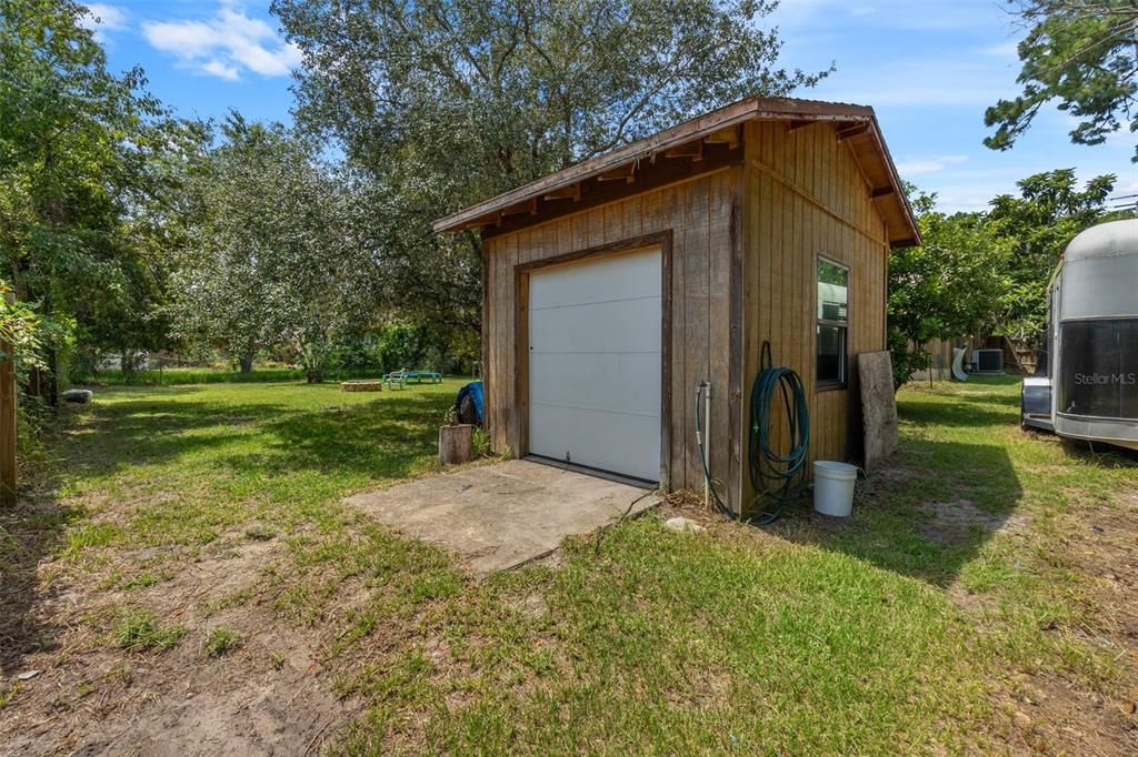 For Sale: $439,000 (3 beds, 2 baths, 1749 Square Feet)